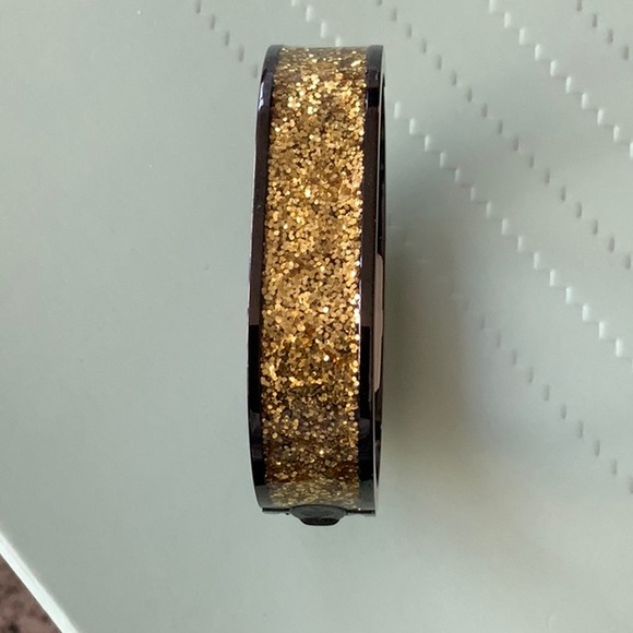 Kate Spade watch. - Picture 2 of 7